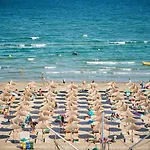 Orange Summer Pools * Mamaja