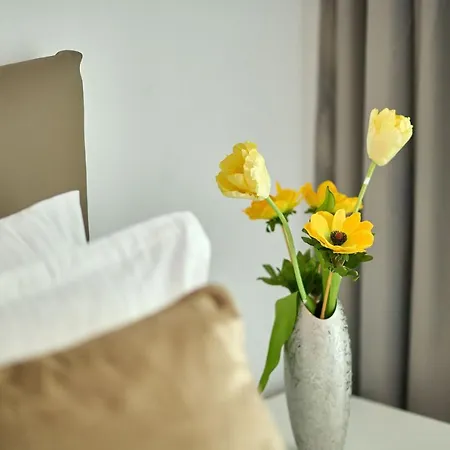 Orange Summer Pools Apartament